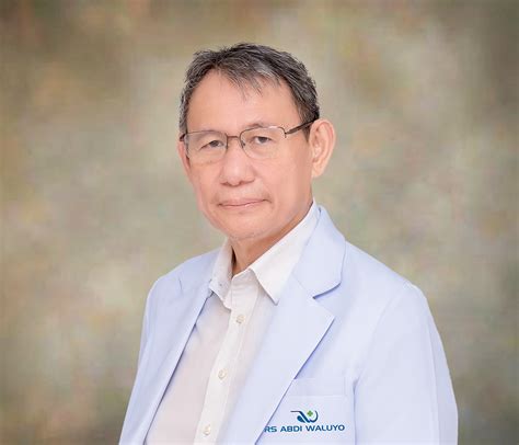 Prof Dr Marcellus Simadibrata